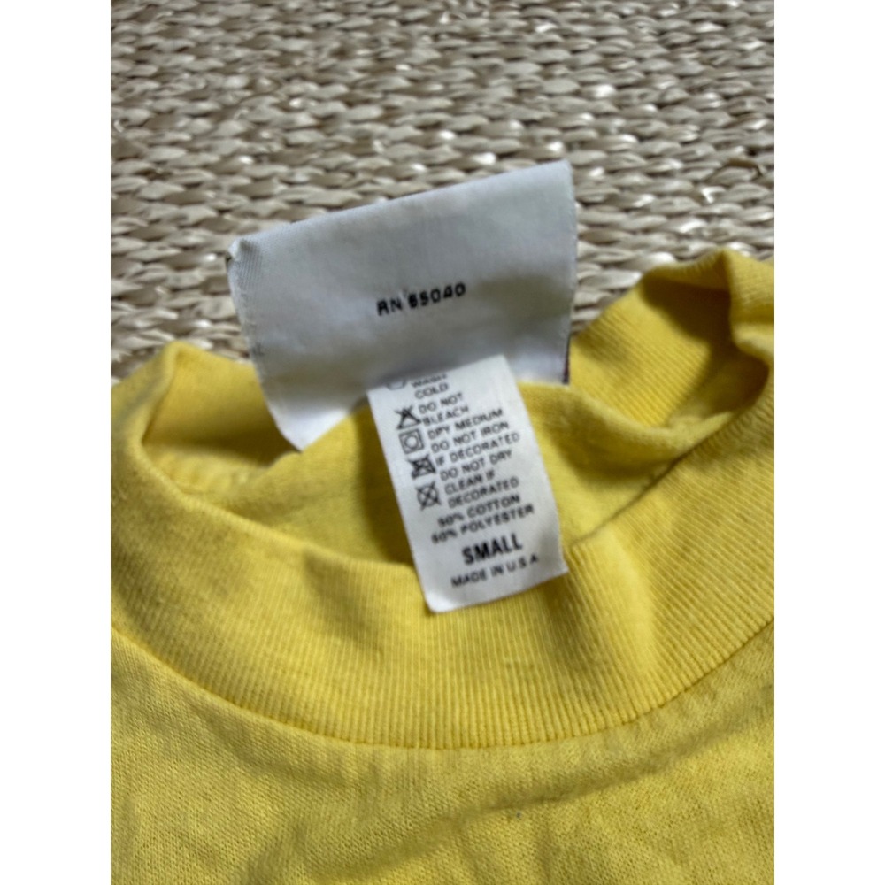 Vintage 1992 Teenage Mutant Ninja Turtles Kick It Up Yellow Shirt Kids 90's  S - Picture 5 of 7